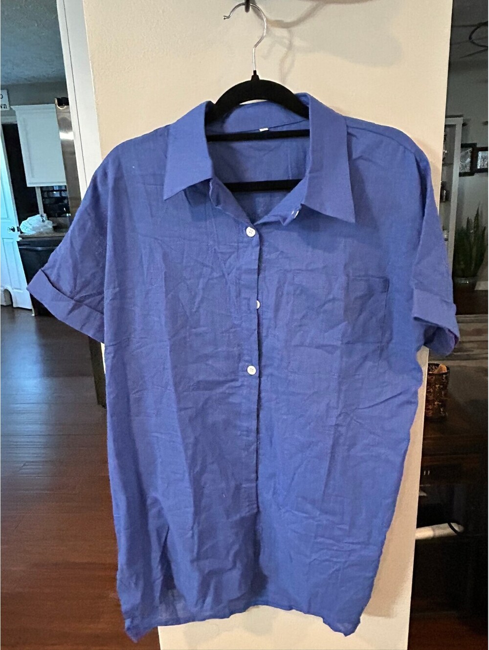 Blue Short Sleeve Button-Up Shirt Size L